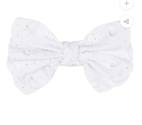 A dee Levi hairbow white