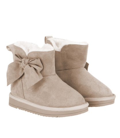 A dee beige bowtiful Ugg boots