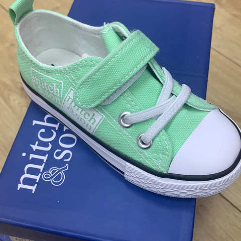 Mitch and son canvas green trainer ms21sh1